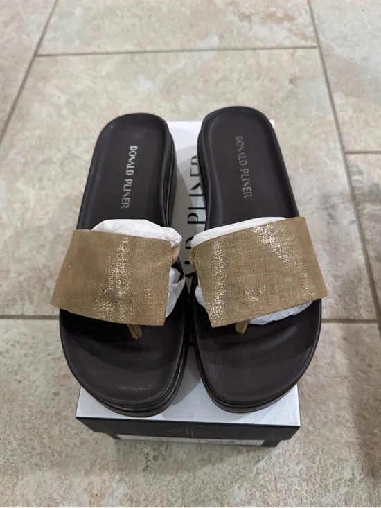 Donald Pliner Fiji Platform Slide Sandals Bronze Size 8 1/2 NEW - Picture 11 of 11